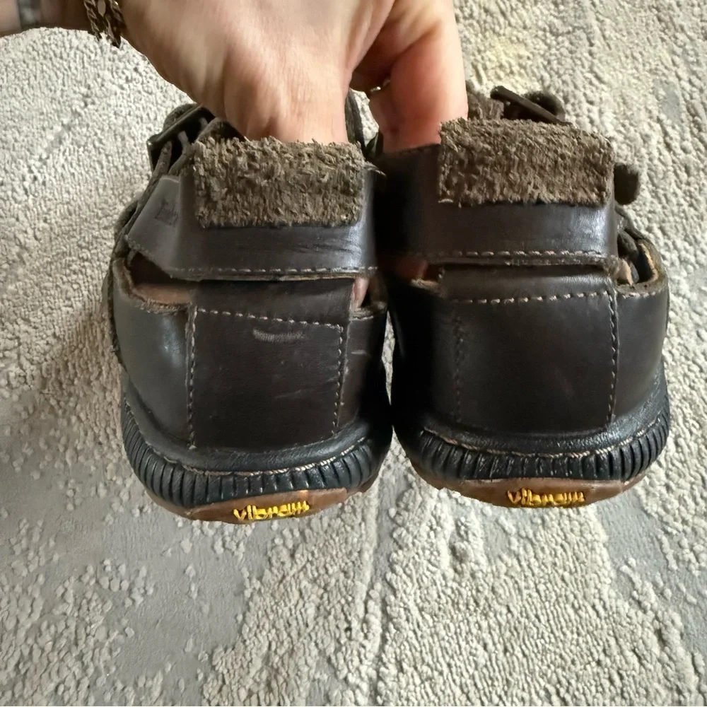 Timberland Holbrook fisherman Brown Leather closed toe sandals shoes vibram 11